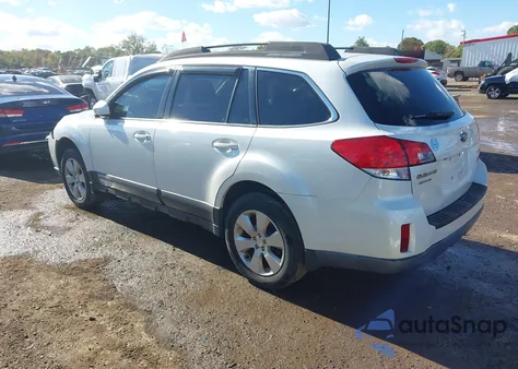 2012 Subaru Outback 2.5I Premium z USA, uszkodzony, nr VIN 4S4BRCGC8C3244400